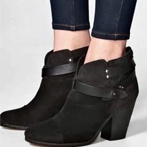 NWOT Rag & Bone 'Harrow' Ankle Boots in black. Never been worn! Size 41.